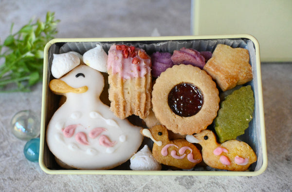 ミニクッキー缶「あひるのさんぽ」