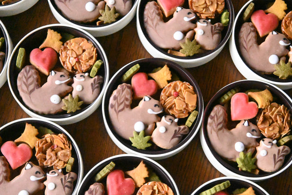 クッキー缶「小さなリスの森」