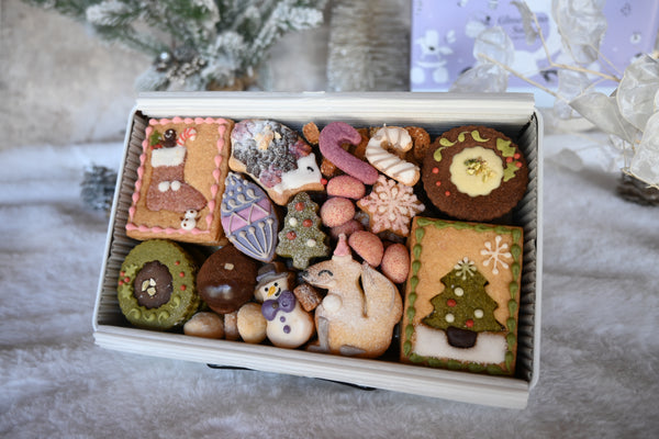 クッキー缶『冬の贈り物（大）』