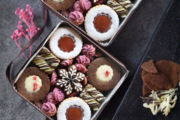 クッキー缶『クラッシックいちご』